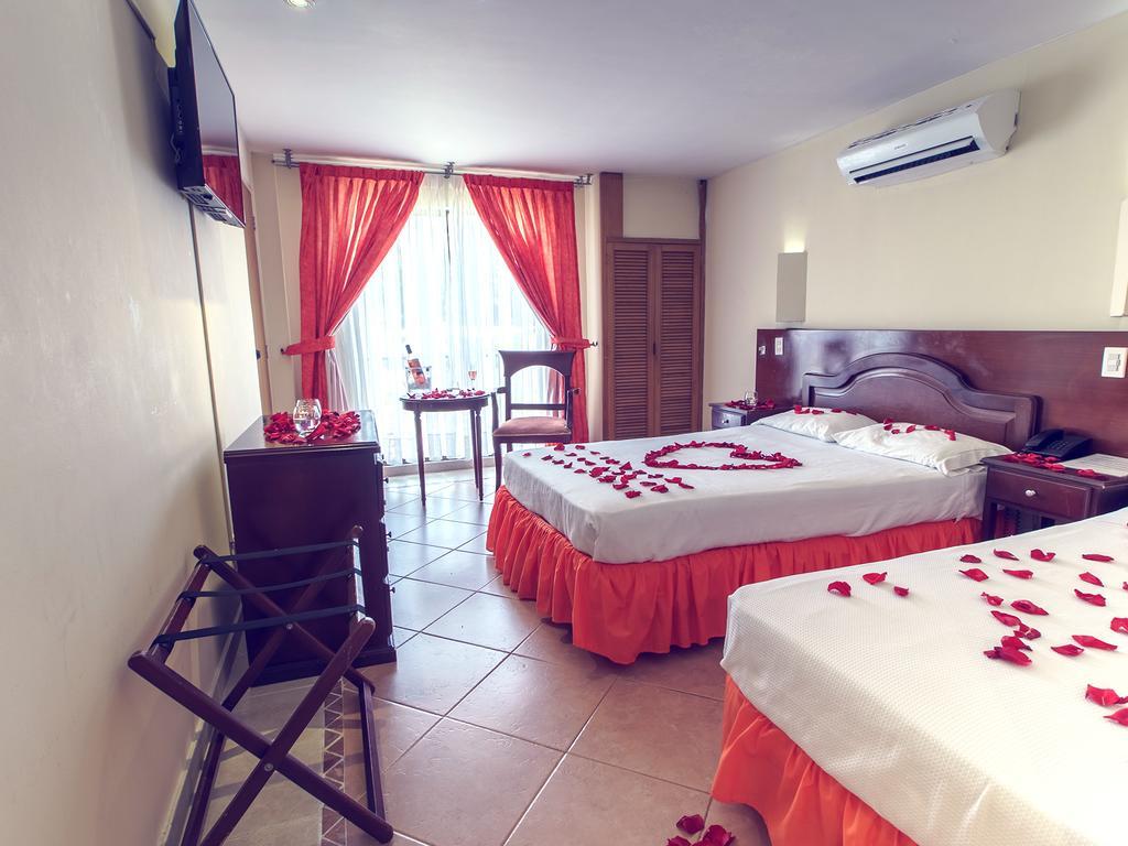 Hotel Palmetto Girardot Exterior photo