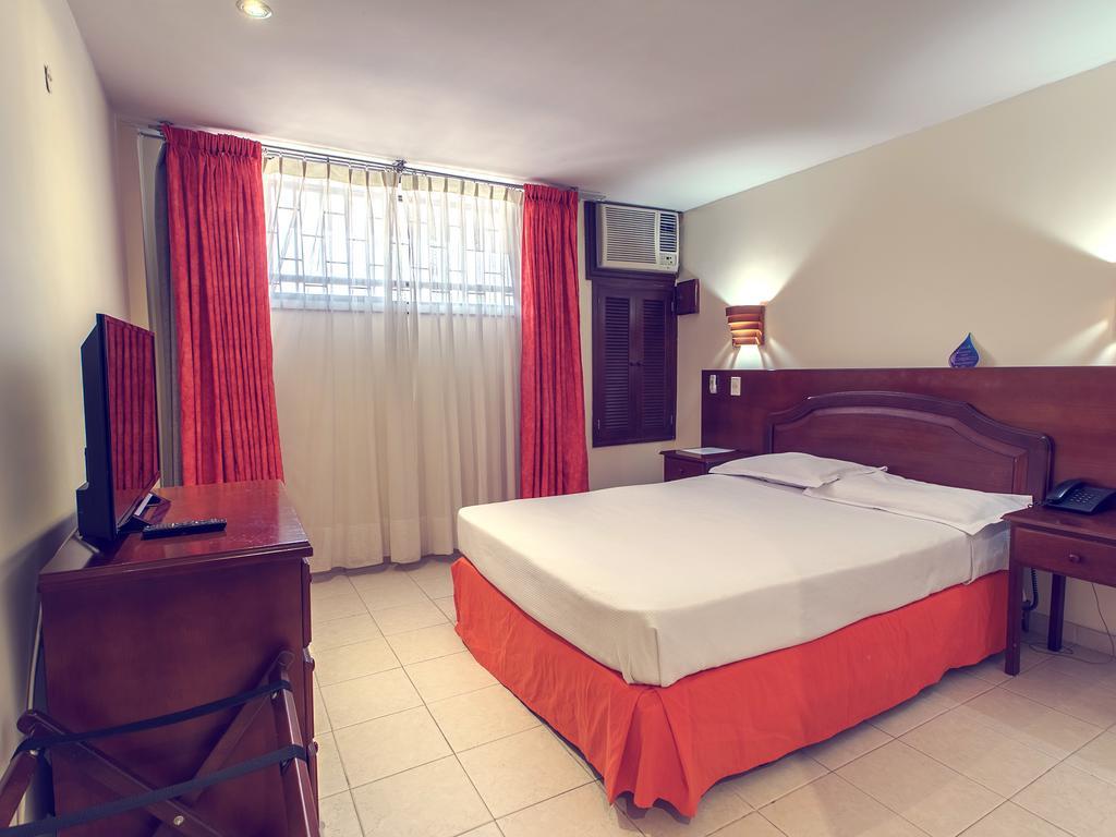 Hotel Palmetto Girardot Exterior photo